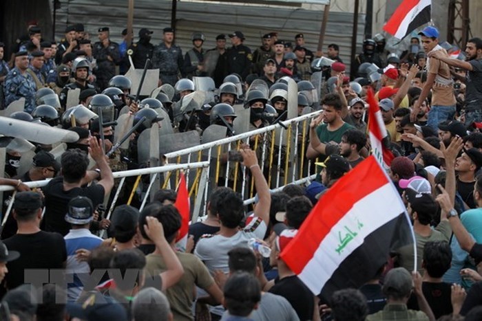 Iraq: Để mất điện thường xuyên, Bộ trưởng Điện lực bị cách chức